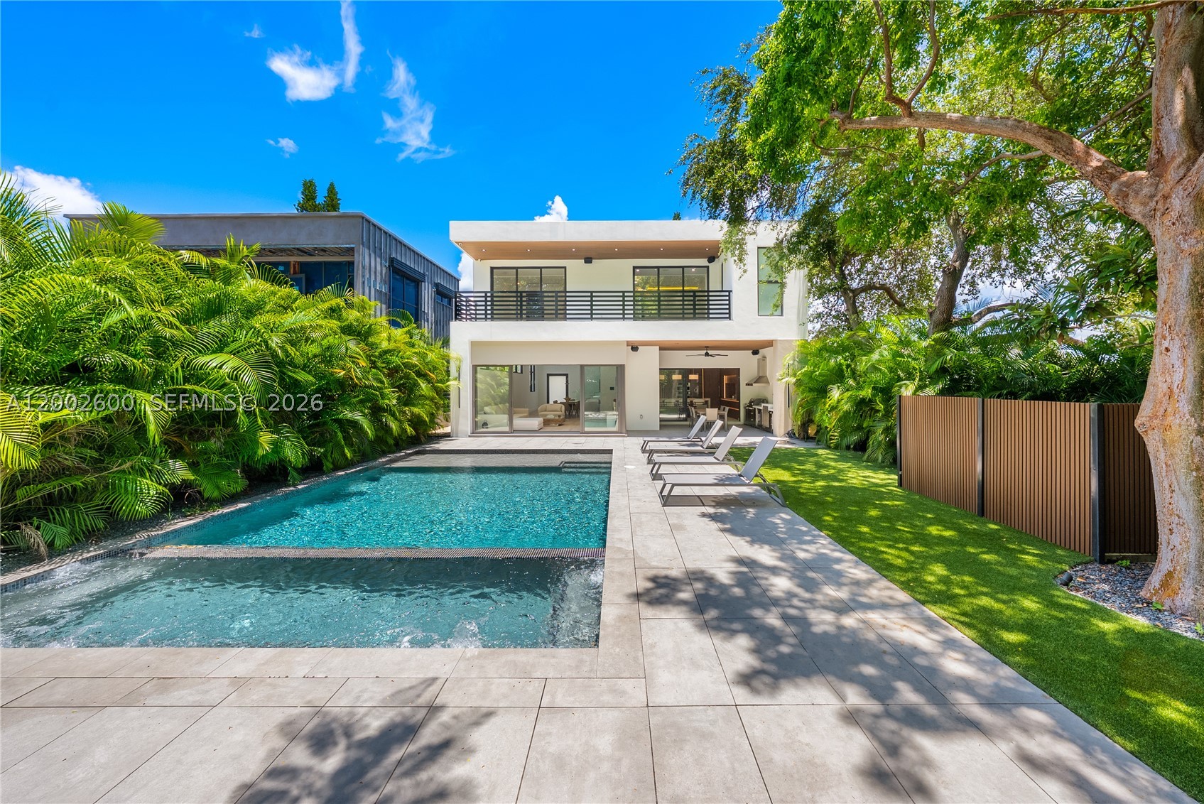 260 NW 47th St, Miami FL 33127