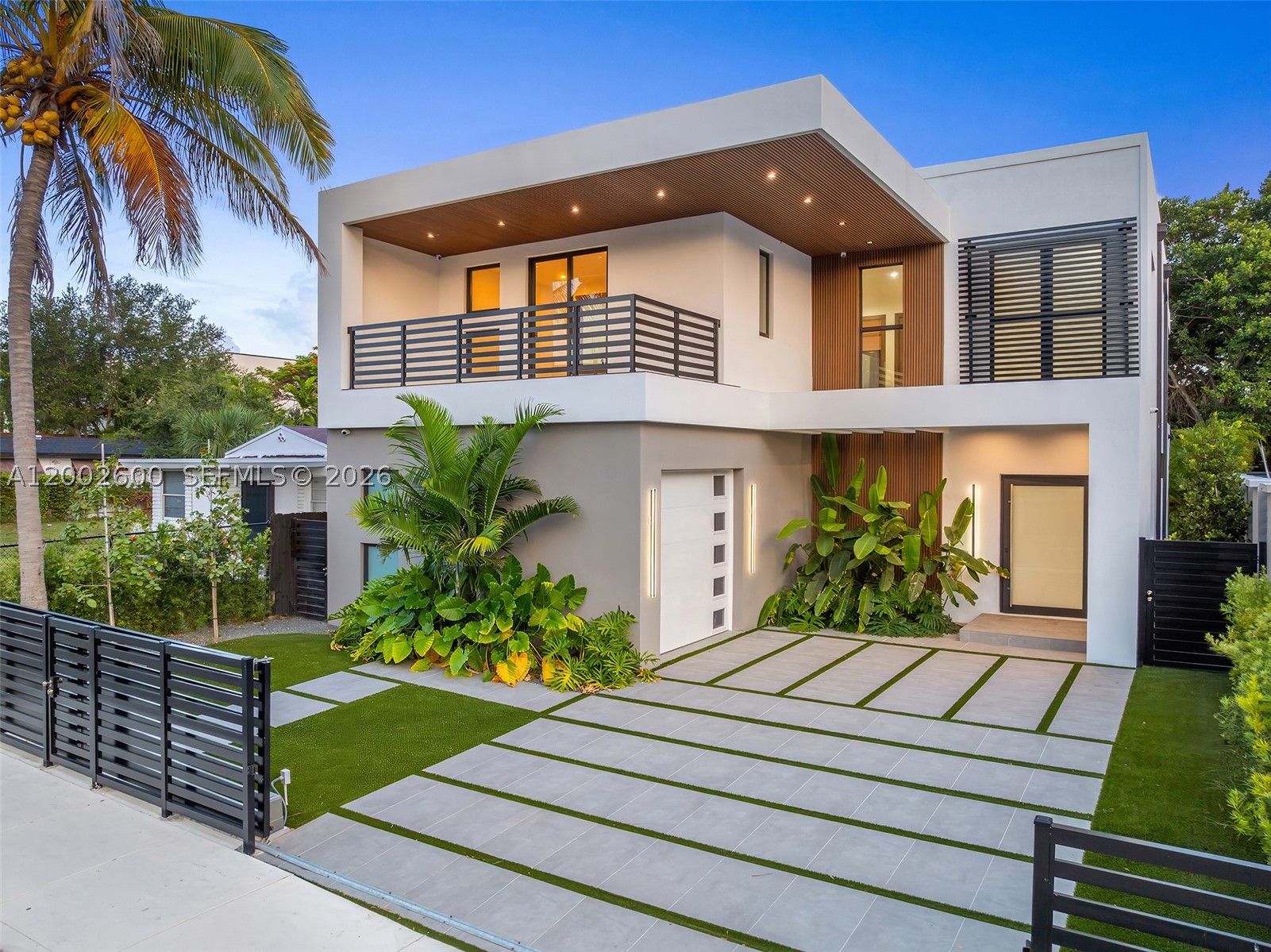 260 NW 47th St, Miami FL 33127