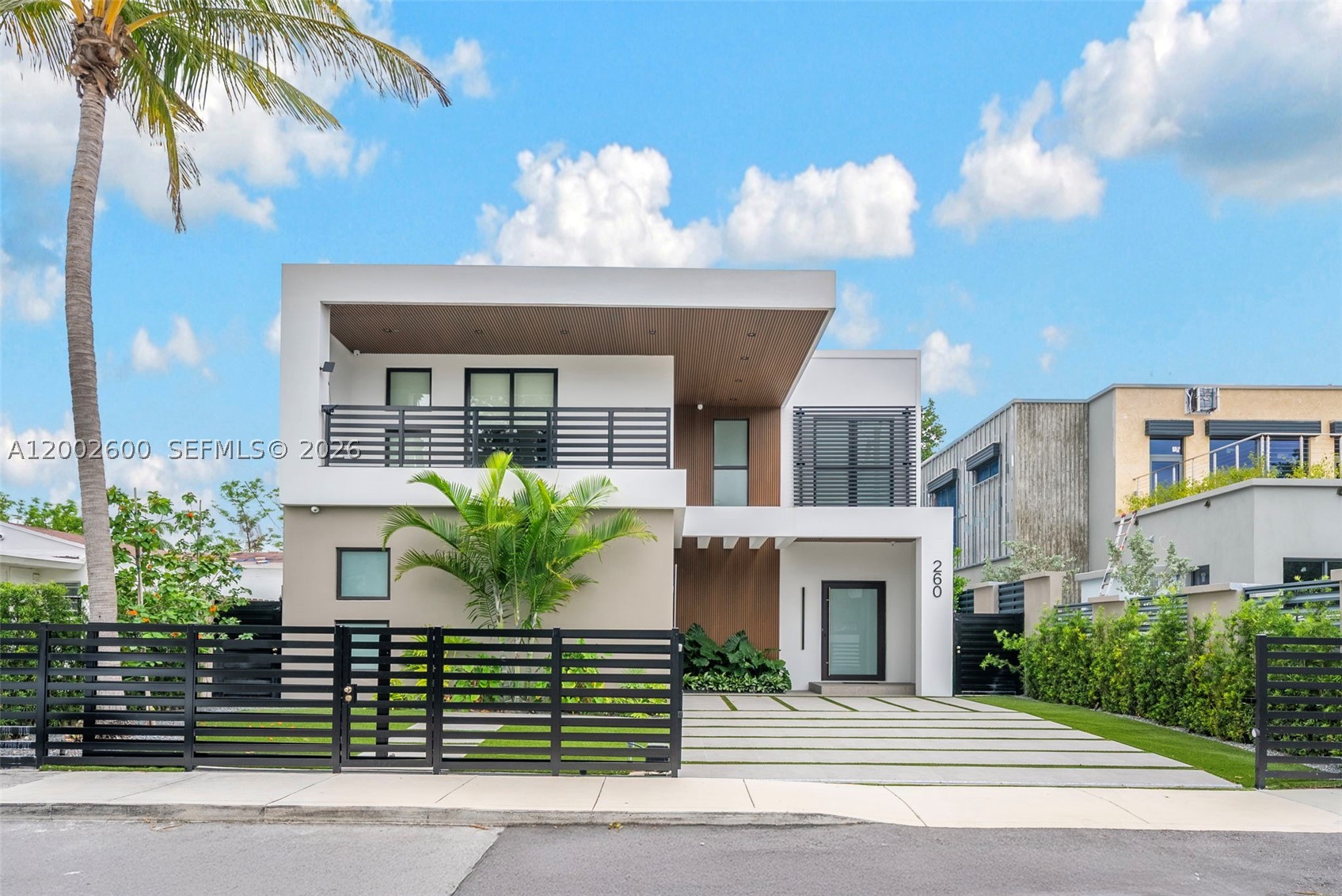 260 NW 47th St, Miami FL 33127