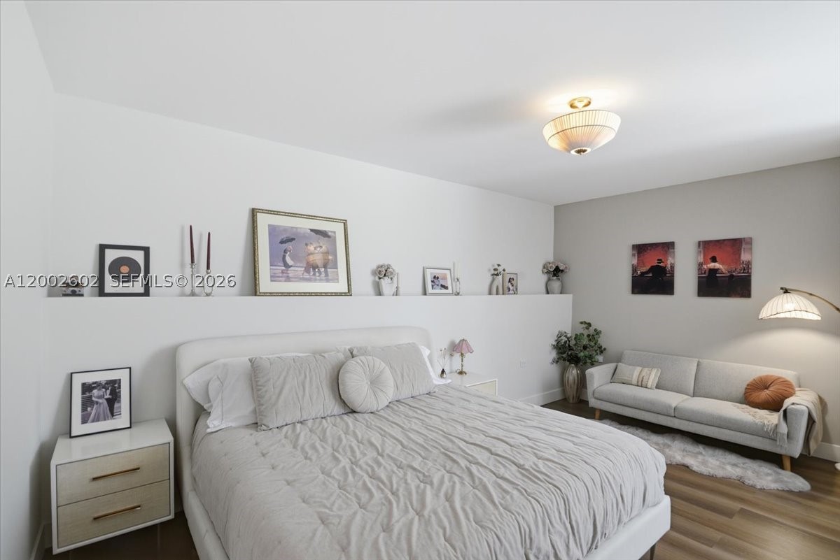 801 Brickell Key Blvd #409, Miami FL 33131