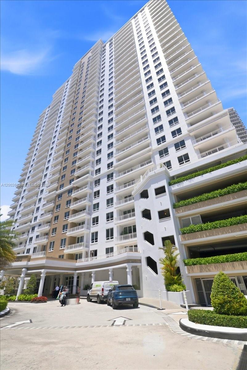 801 Brickell Key Blvd #409, Miami FL 33131