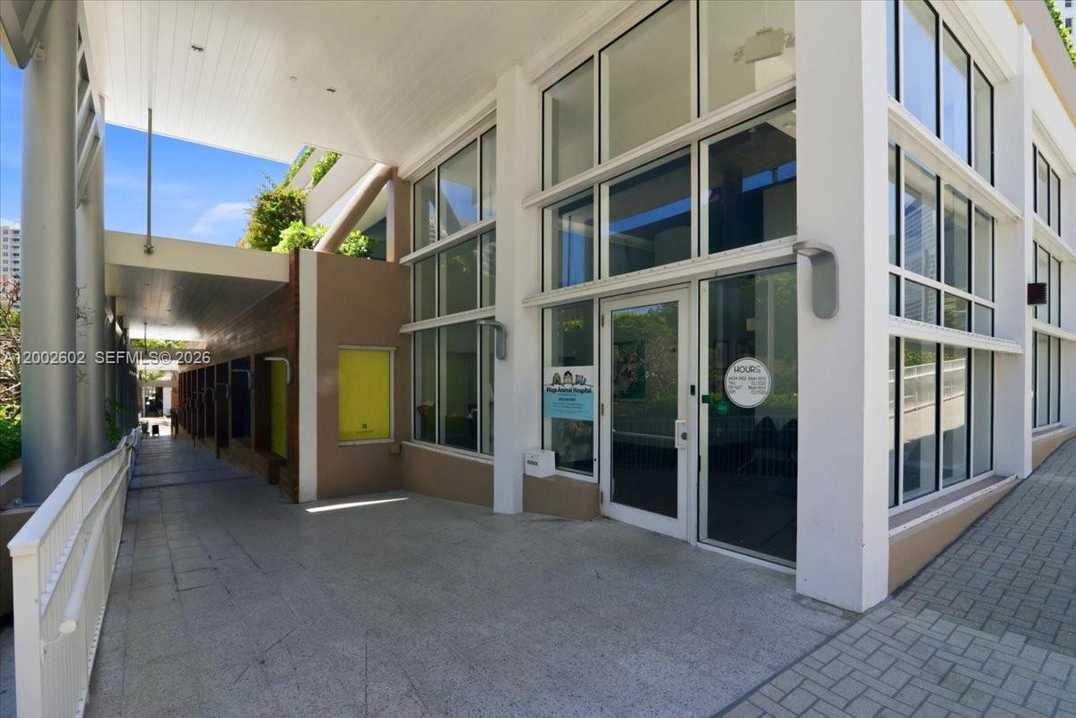 801 Brickell Key Blvd #409, Miami FL 33131