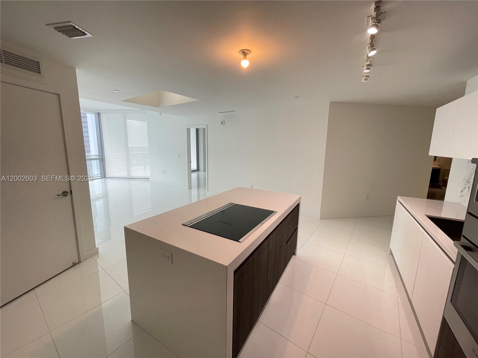 851 NE 1st Ave #3103, Miami FL 33132