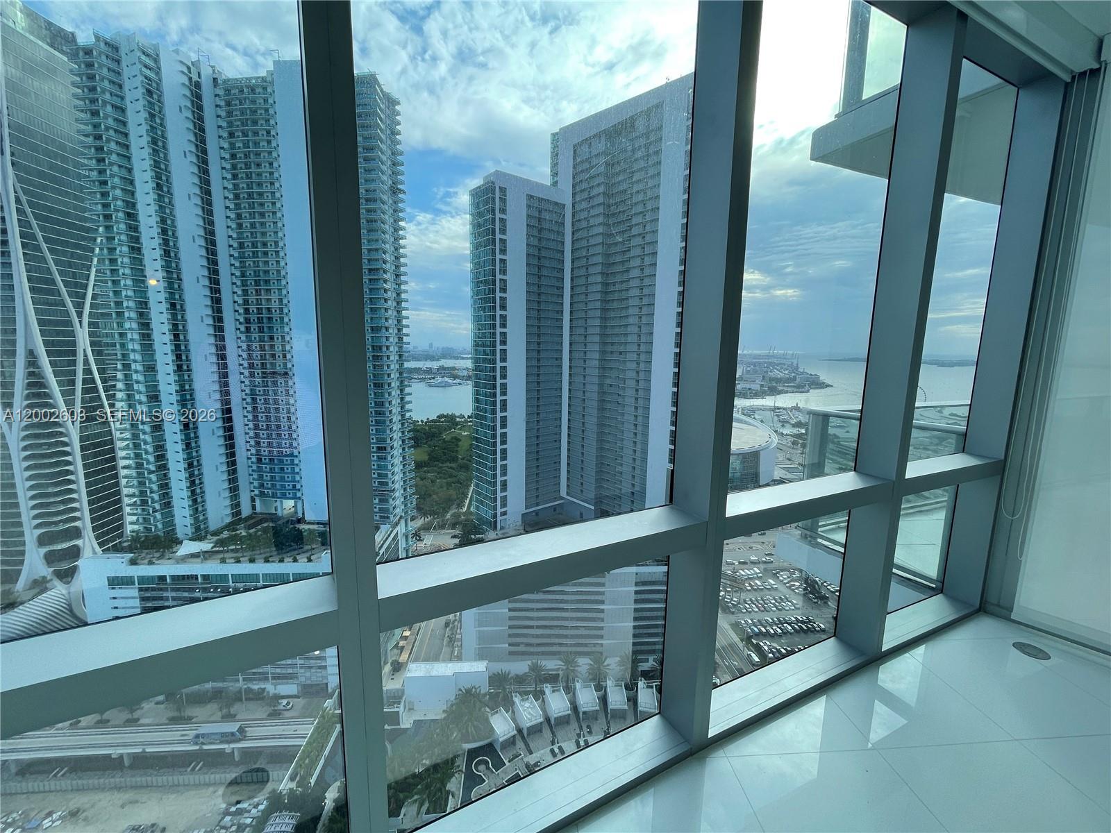 851 NE 1st Ave #3103, Miami FL 33132