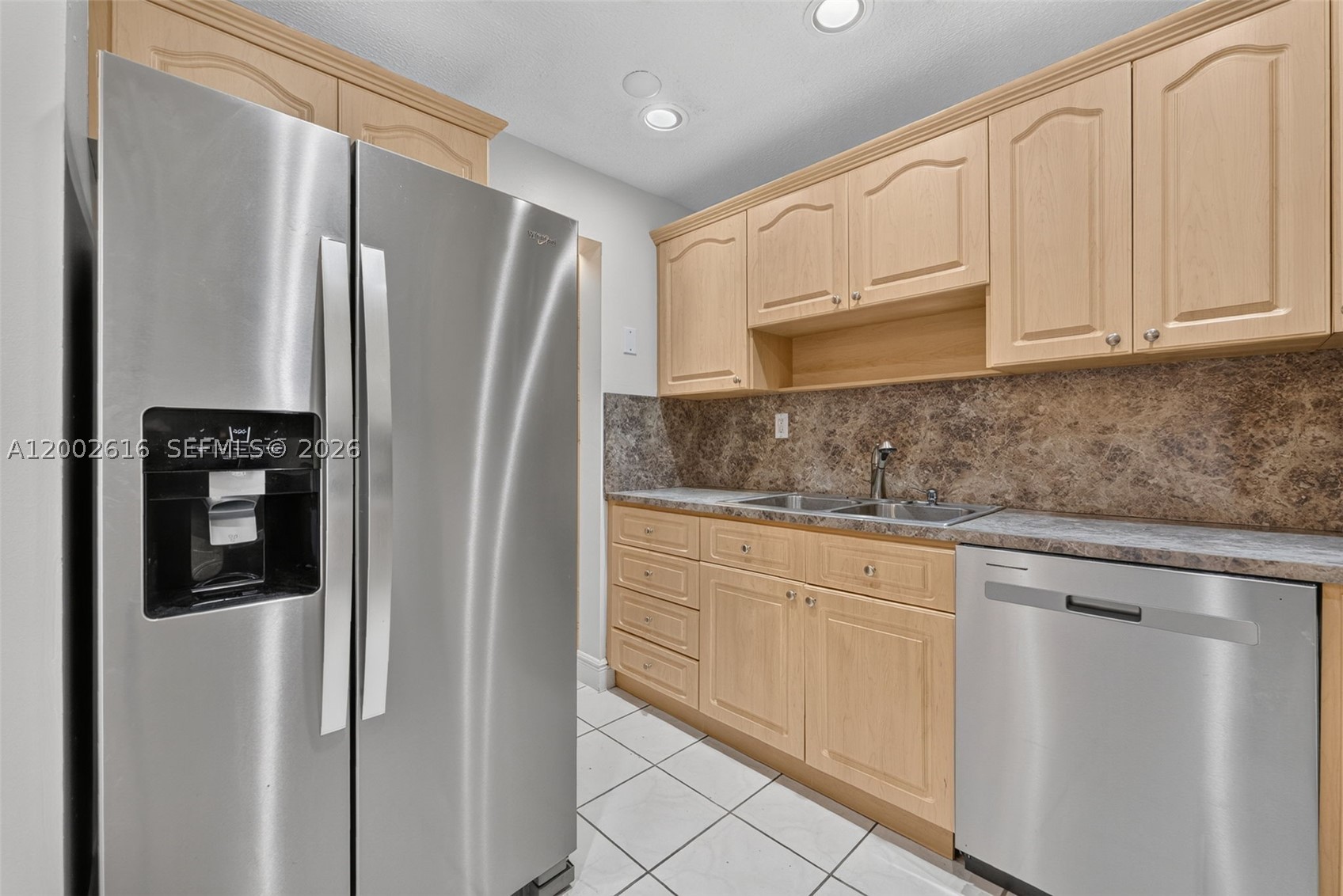 5555 Ludlam Rd #23, South Miami FL 33155