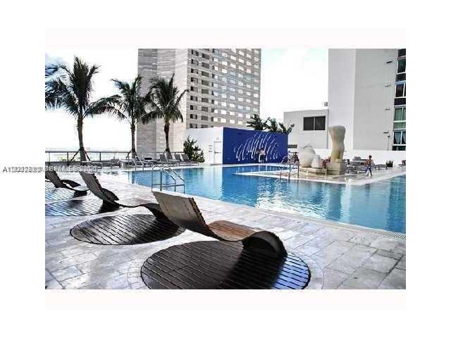 Miami FL 33131 - A12002622