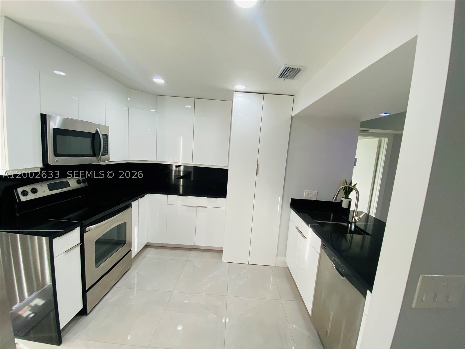 199 SW 12th Ave #501-C, Miami FL 33130