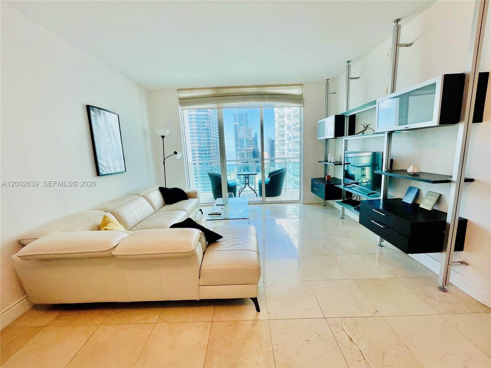 950 Brickell Bay Dr #3703, Miami FL 33131