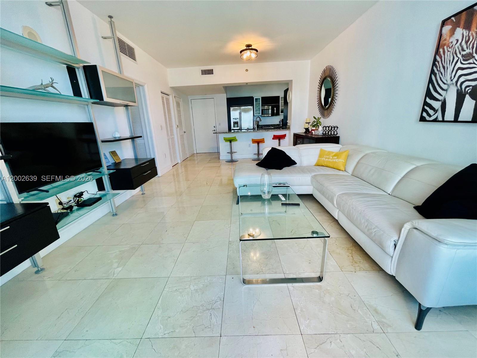 950 Brickell Bay Dr #3703, Miami FL 33131