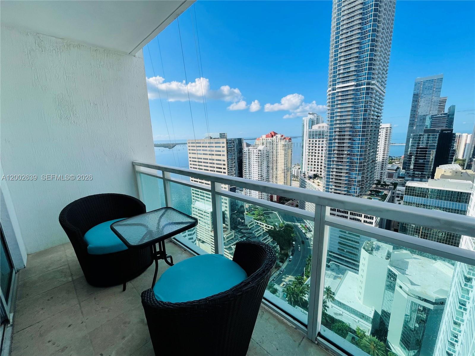 950 Brickell Bay Dr #3703, Miami FL 33131