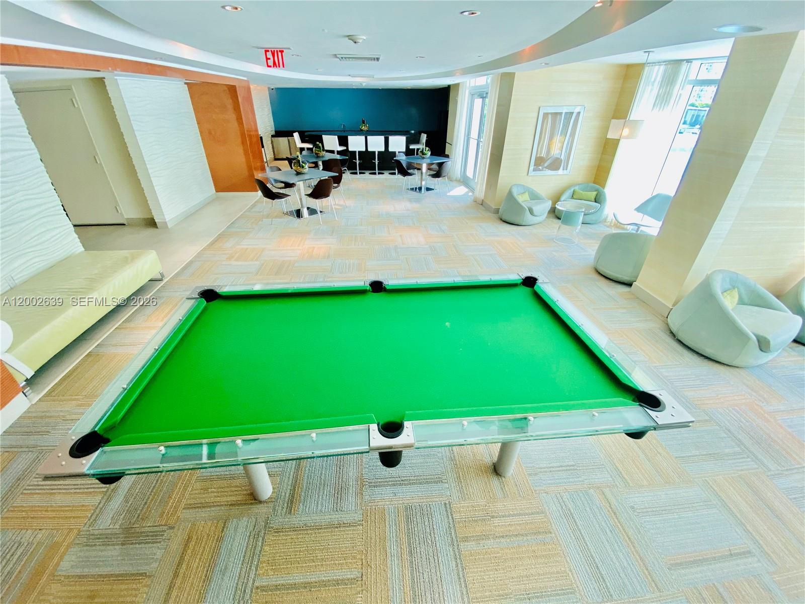 950 Brickell Bay Dr #3703, Miami FL 33131