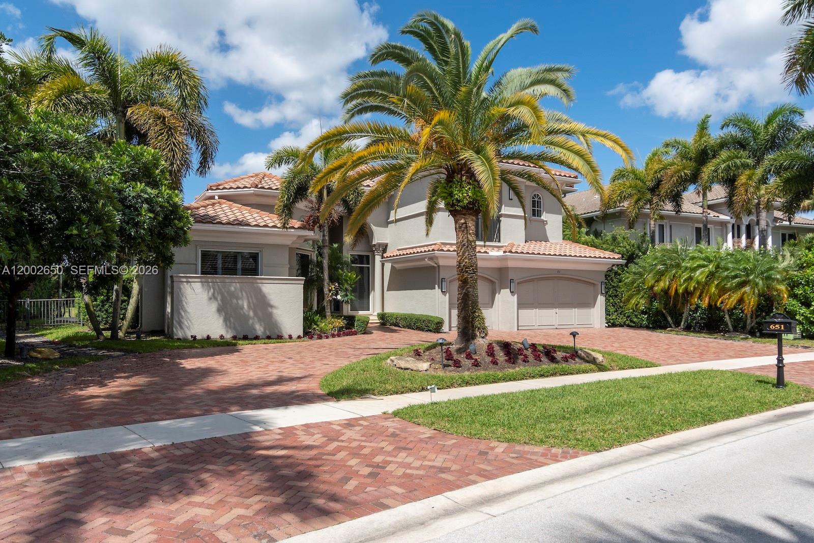 651 Sweet Bay Ave, Plantation FL 33324