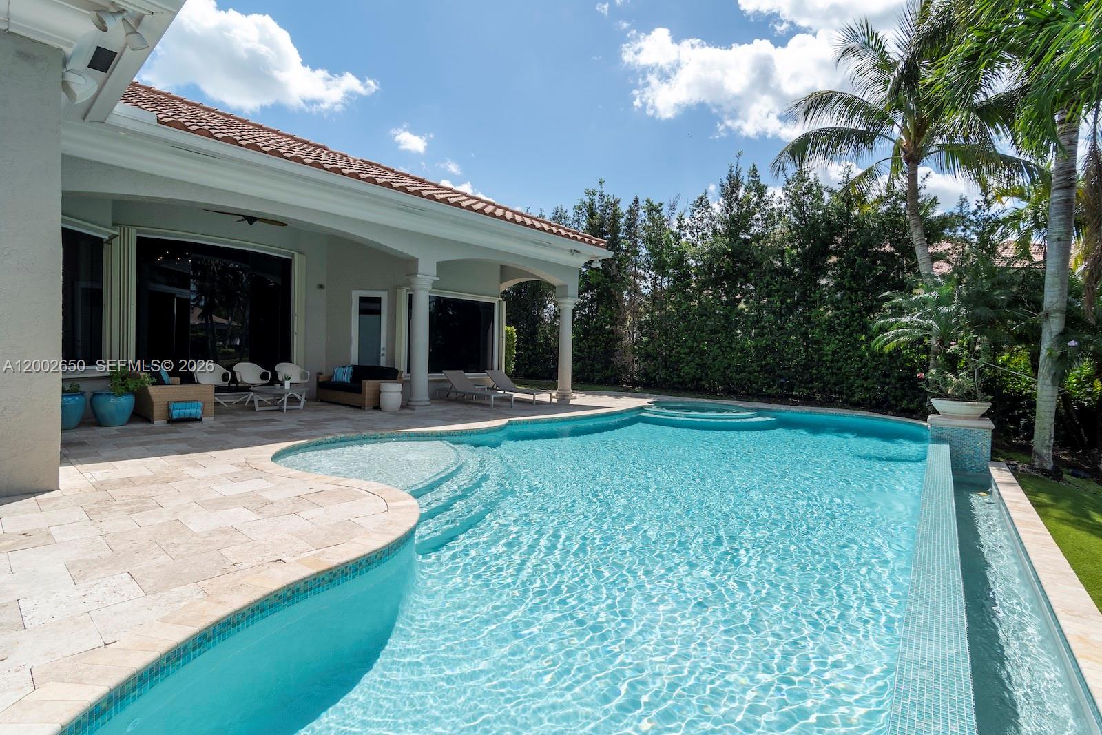 651 Sweet Bay Ave, Plantation FL 33324
