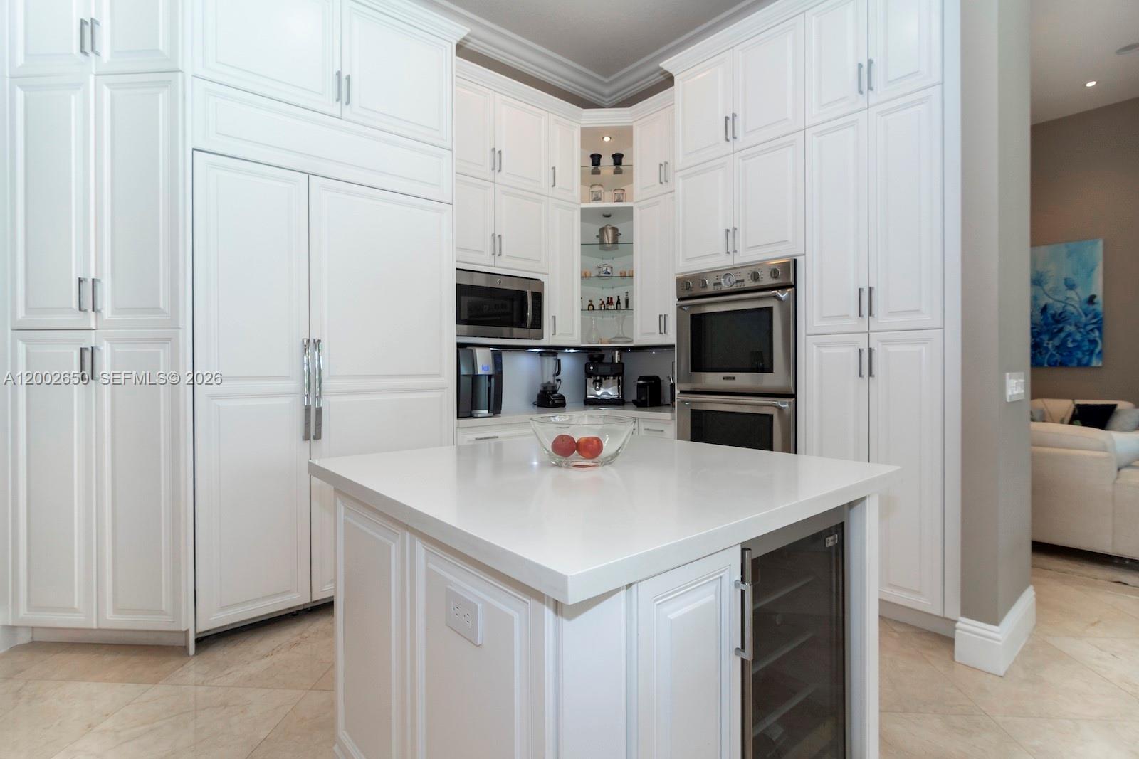 651 Sweet Bay Ave, Plantation FL 33324