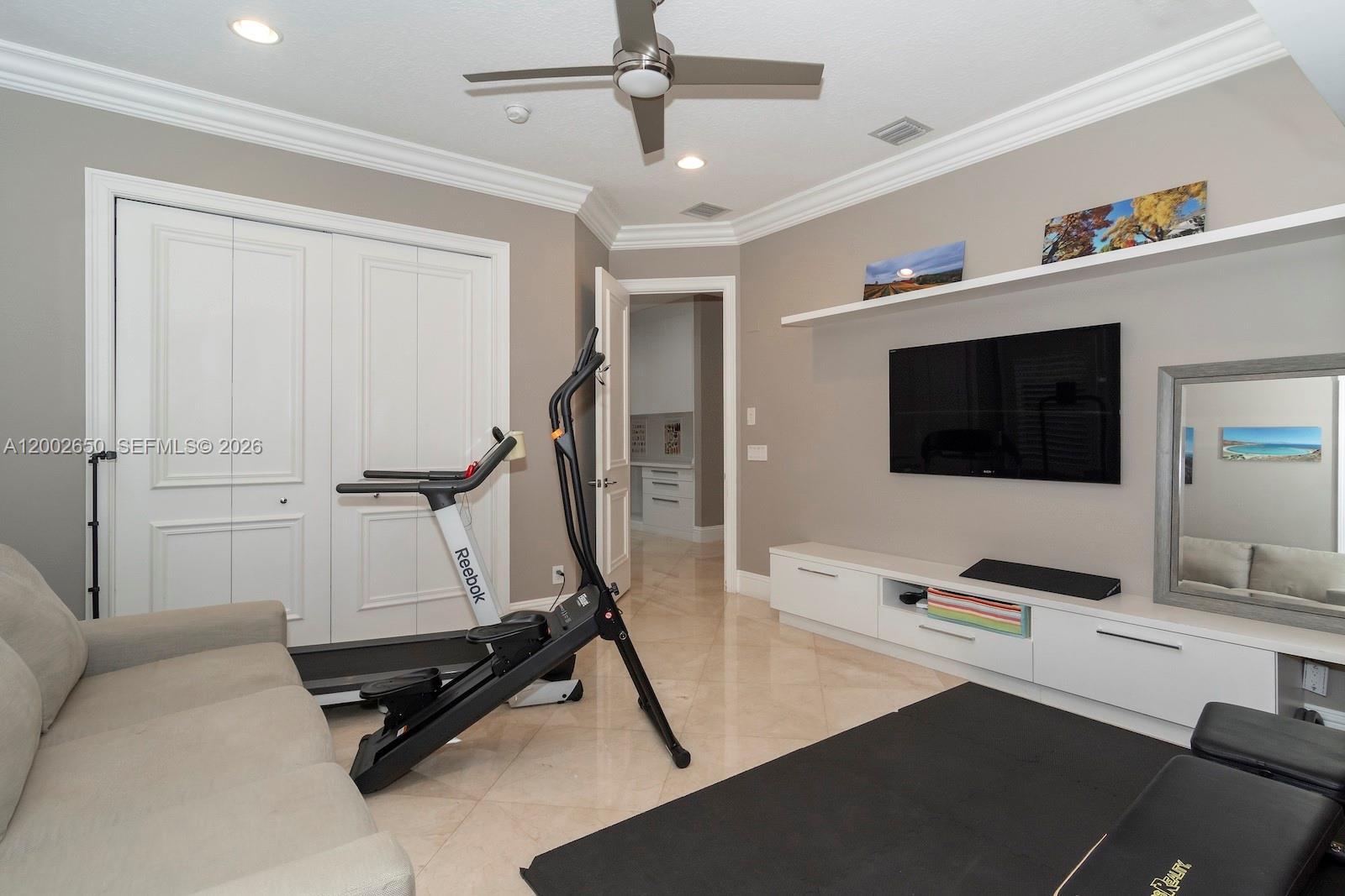 651 Sweet Bay Ave, Plantation FL 33324