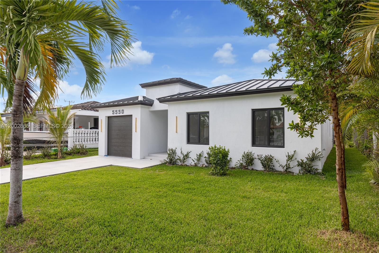 5550 SW 4th St, Miami FL 33134