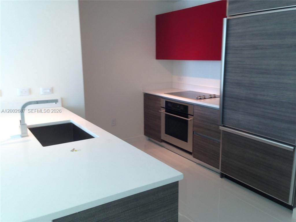 1100 S MIAMI AV #3303, Miami FL 33130