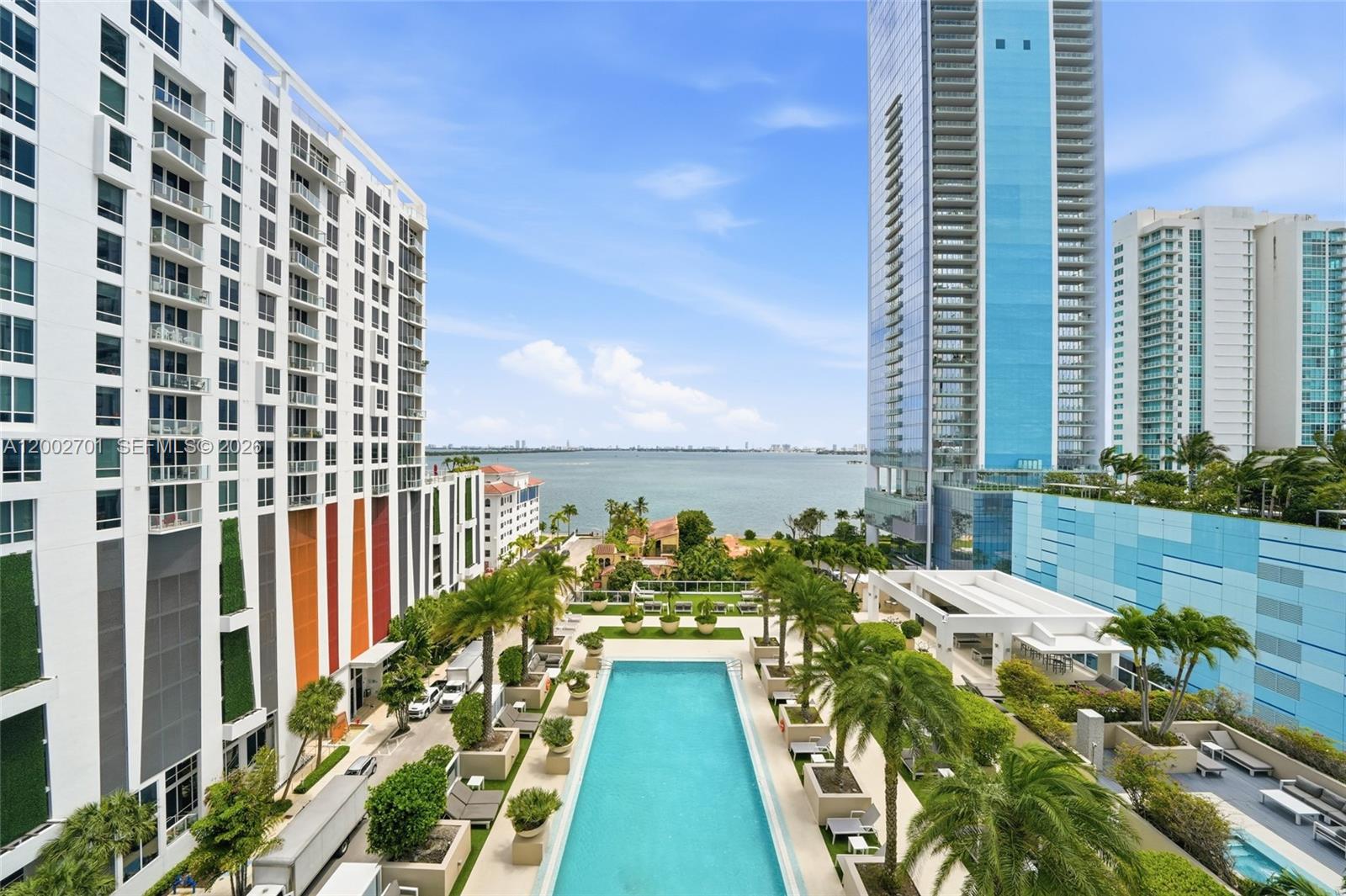 600 NE 27th St #1002, Miami FL 33137