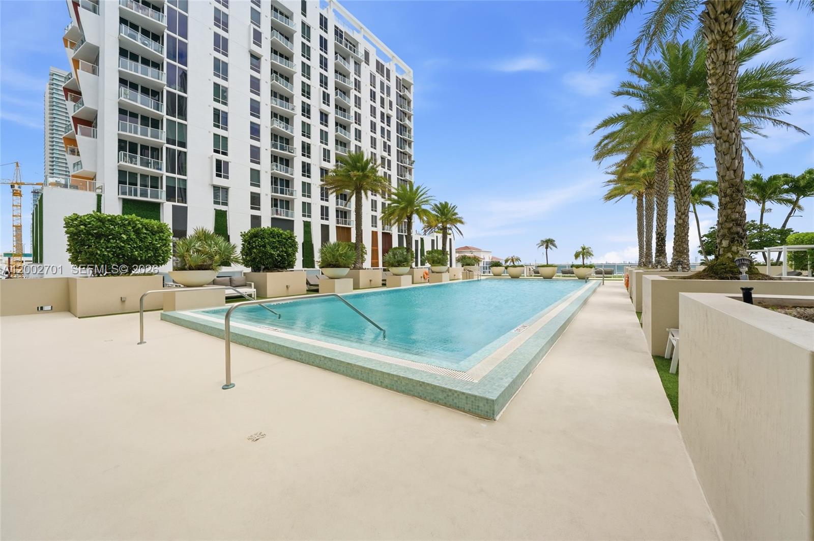 600 NE 27th St #1002, Miami FL 33137