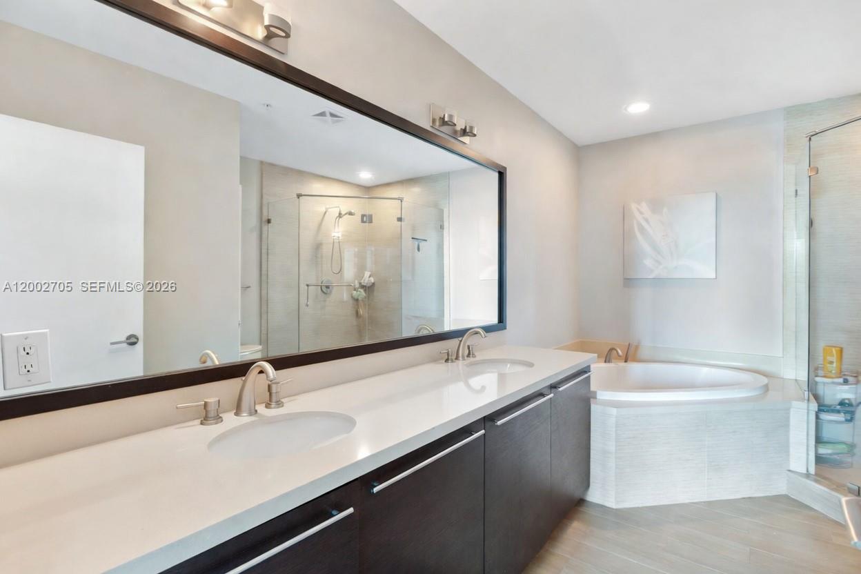 7930 East Dr #1505, North Bay Village FL 33141