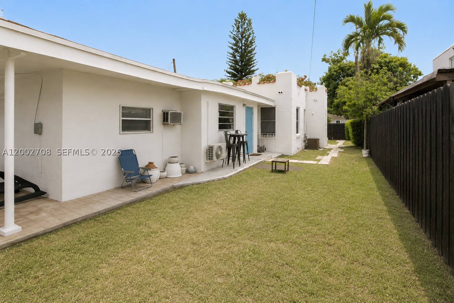 2272 SW 11th terrace, Miami FL 33135