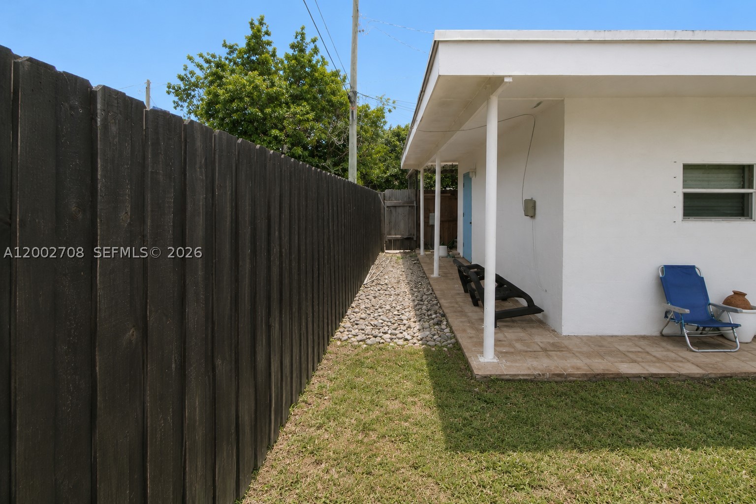 2272 SW 11th terrace, Miami FL 33135