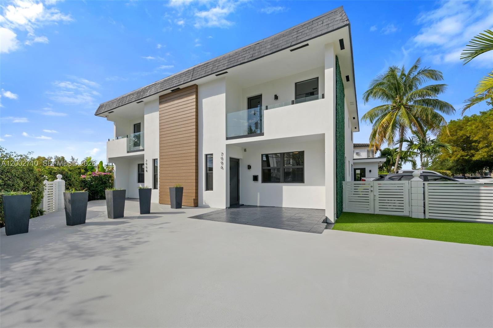 7996 Crespi Blvd, Miami Beach FL 33141