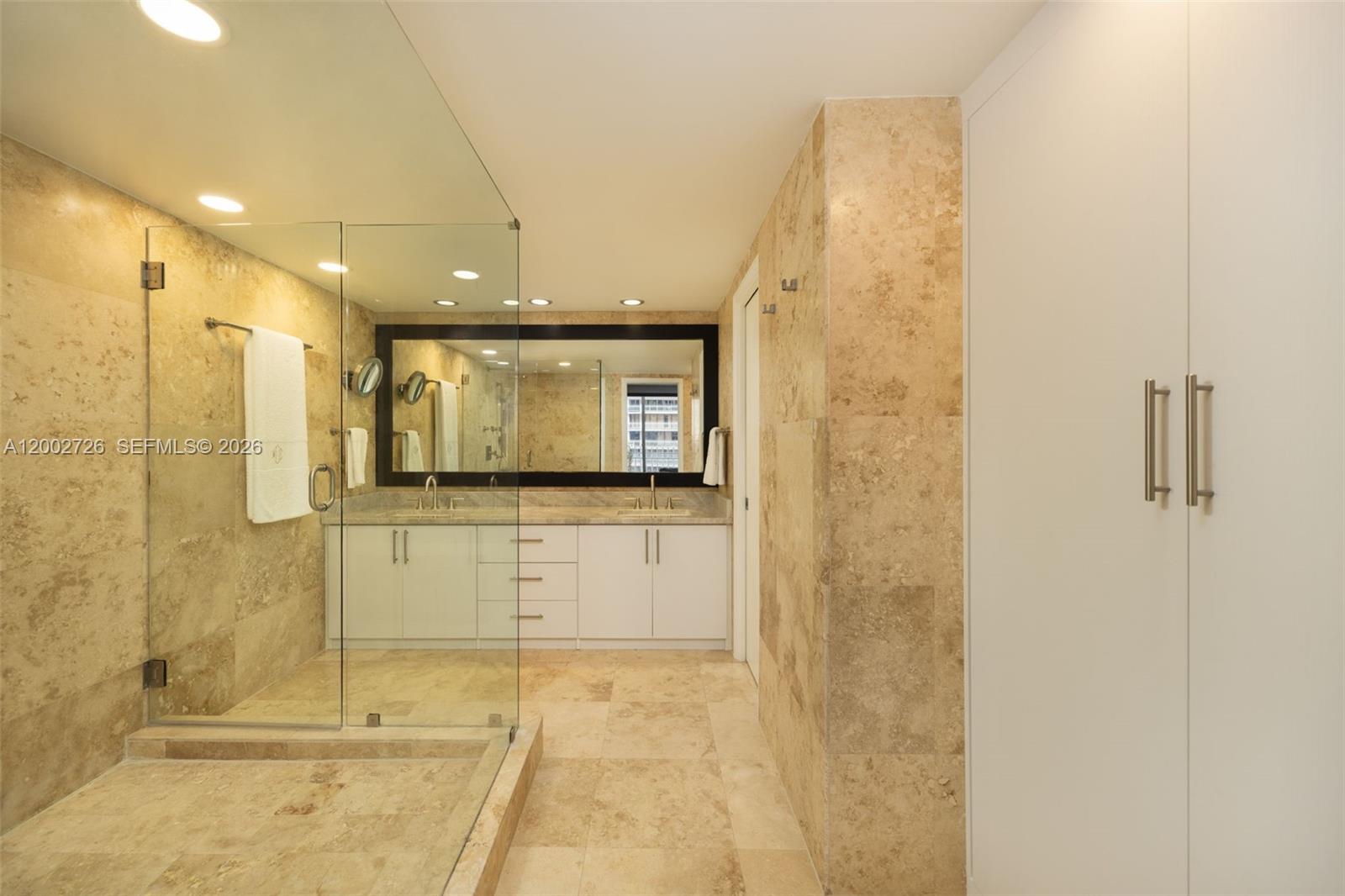 2 Grove Isle Dr #B1109, Coconut Grove FL 33133