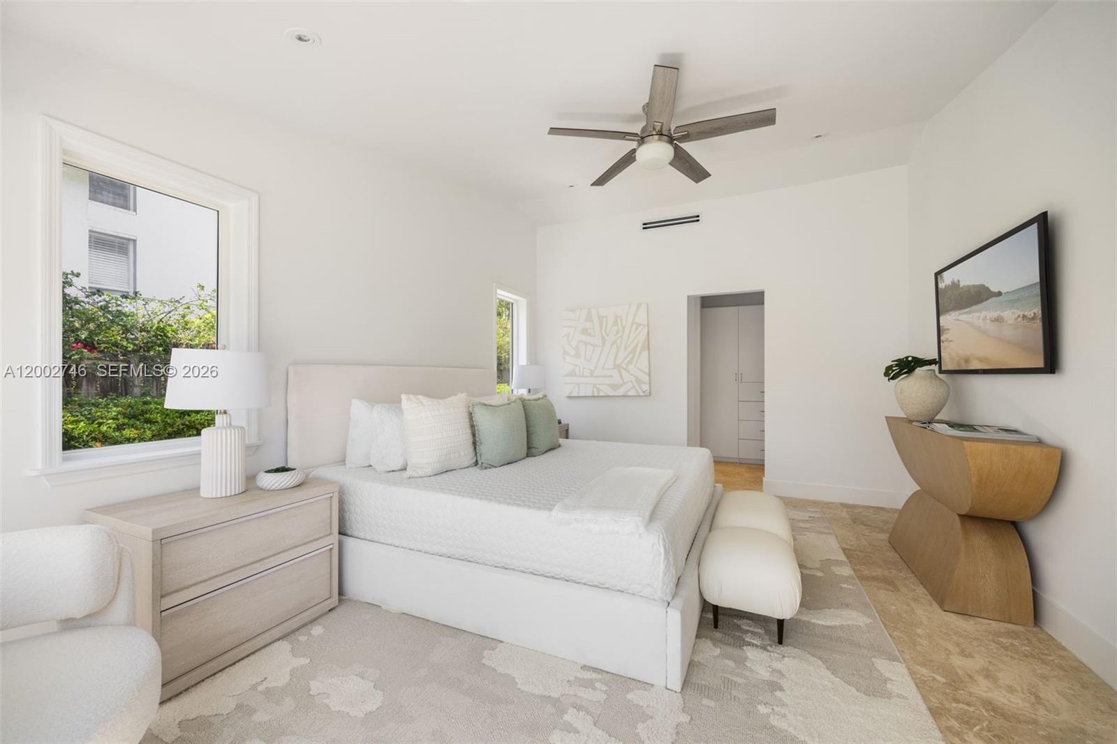 255 Ridgewood Rd, Key Biscayne FL 33149