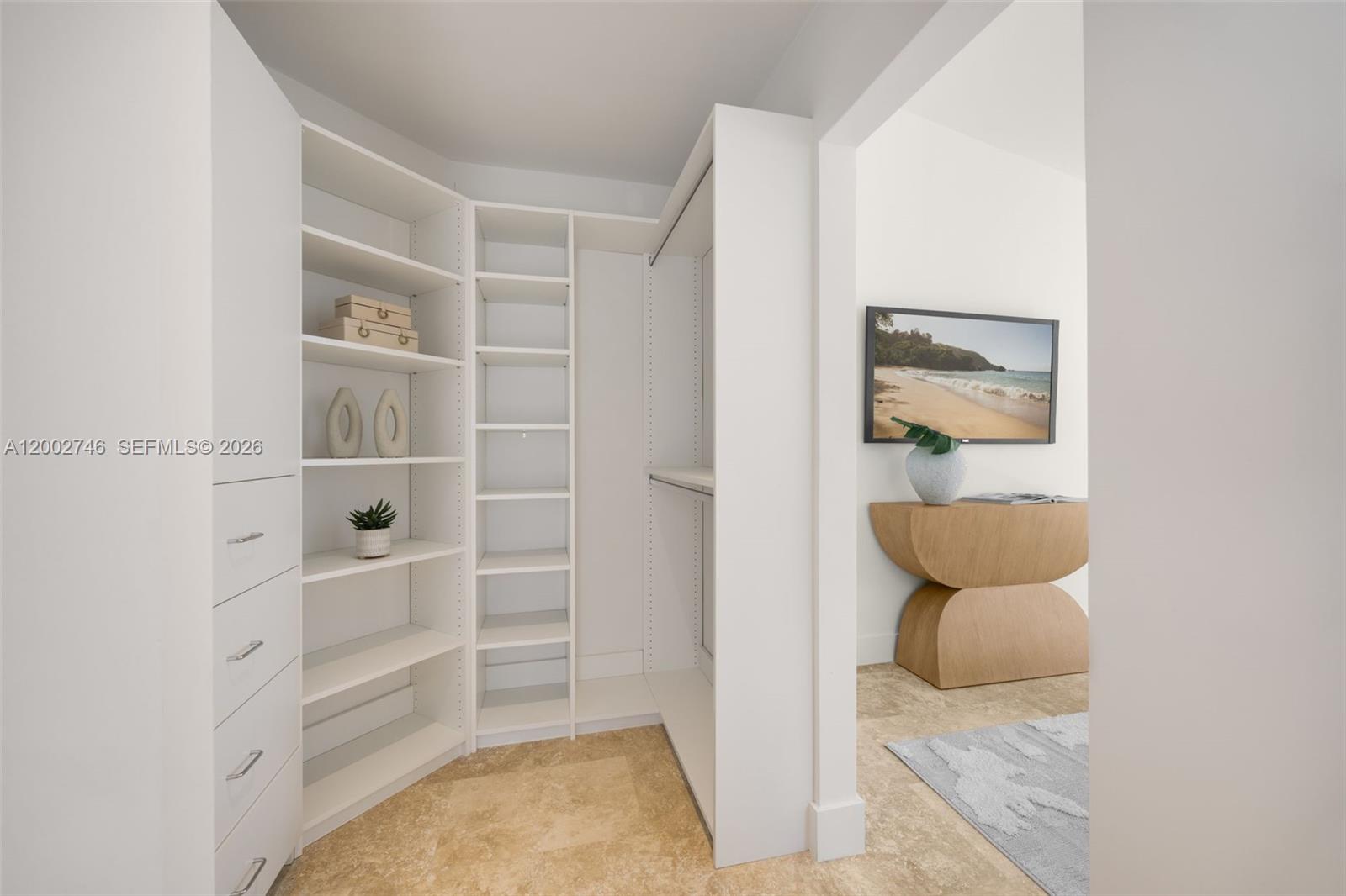 255 Ridgewood Rd, Key Biscayne FL 33149