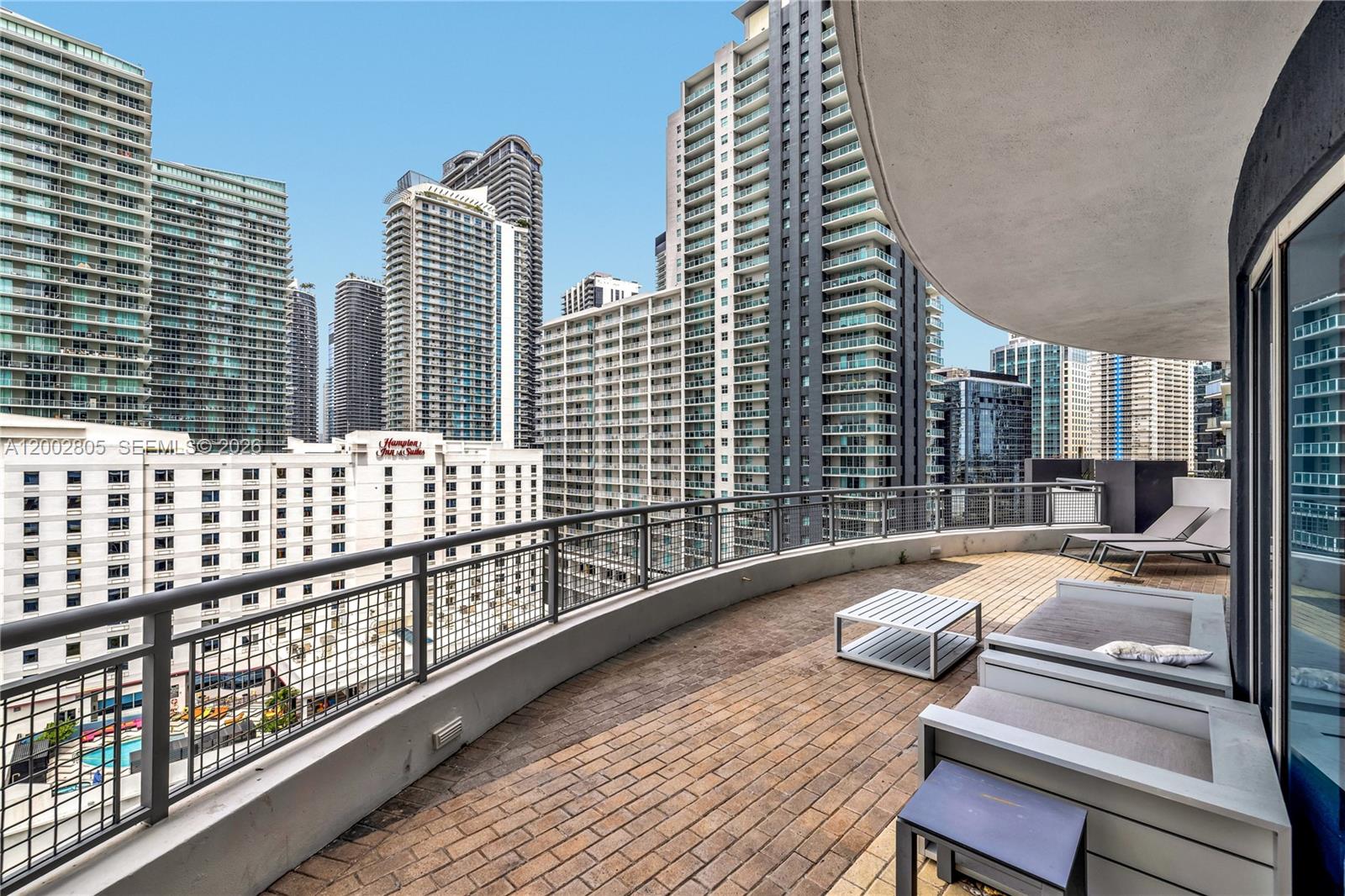 60 SW 13t St #1124, Miami FL 33130