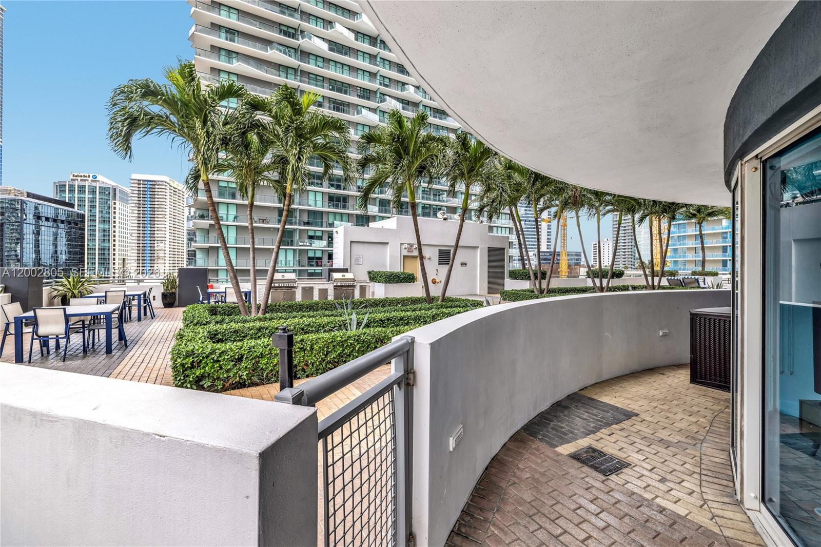 60 SW 13t St #1124, Miami FL 33130