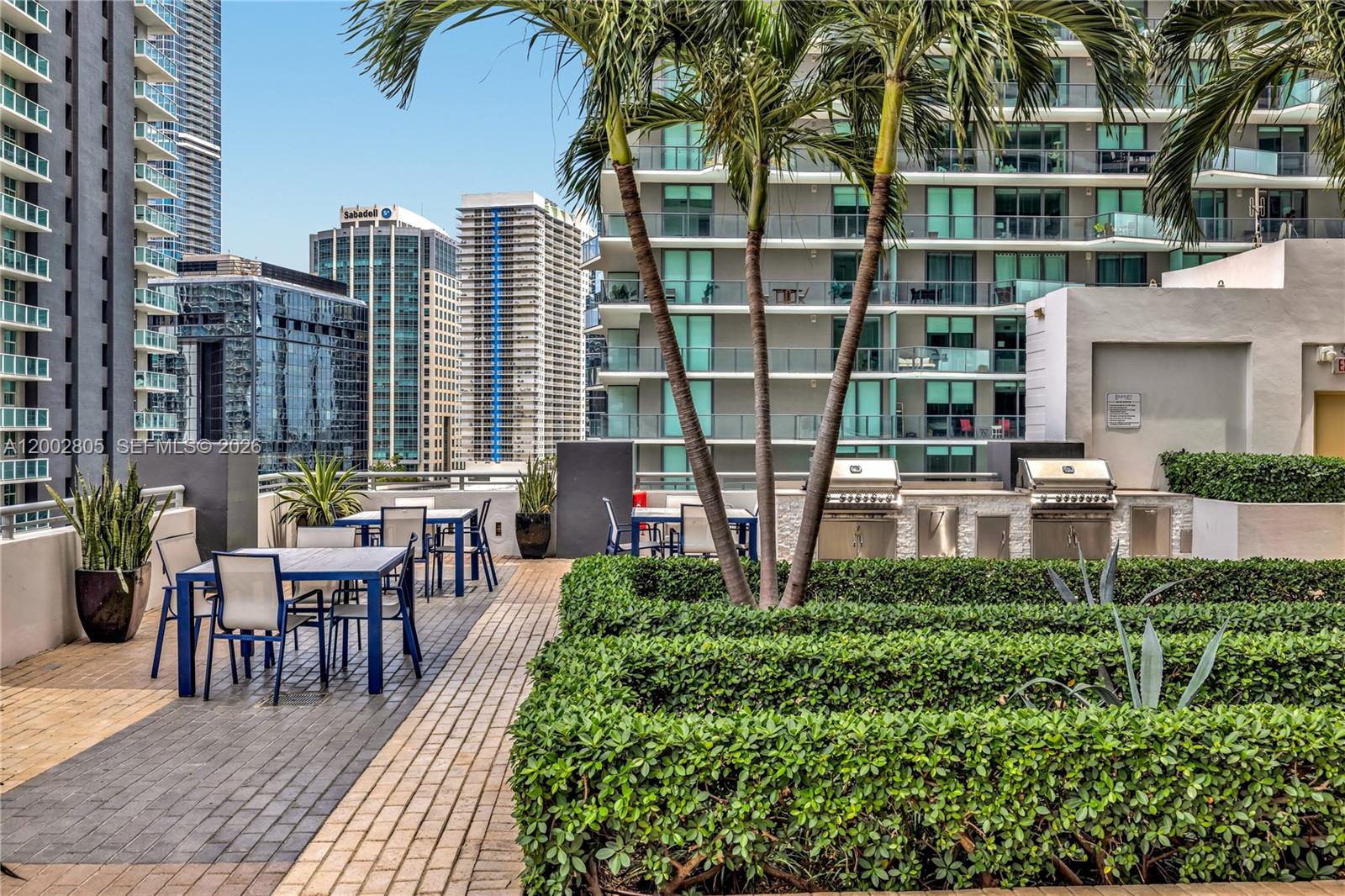 60 SW 13t St #1124, Miami FL 33130
