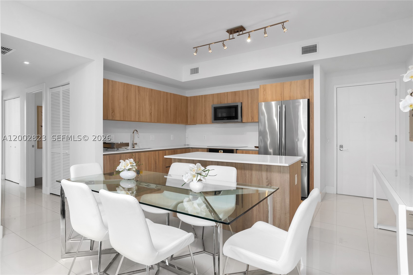 2960 NE 207 TH ST #705, Aventura FL 33180