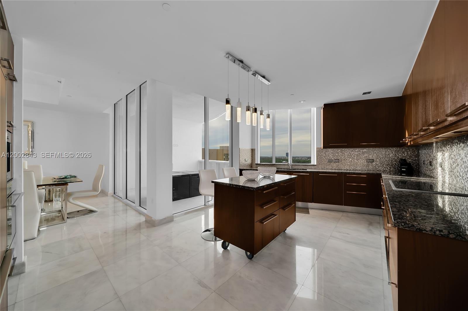 16001 COLLINS AVE #1406, Sunny Isles Beach FL 33160