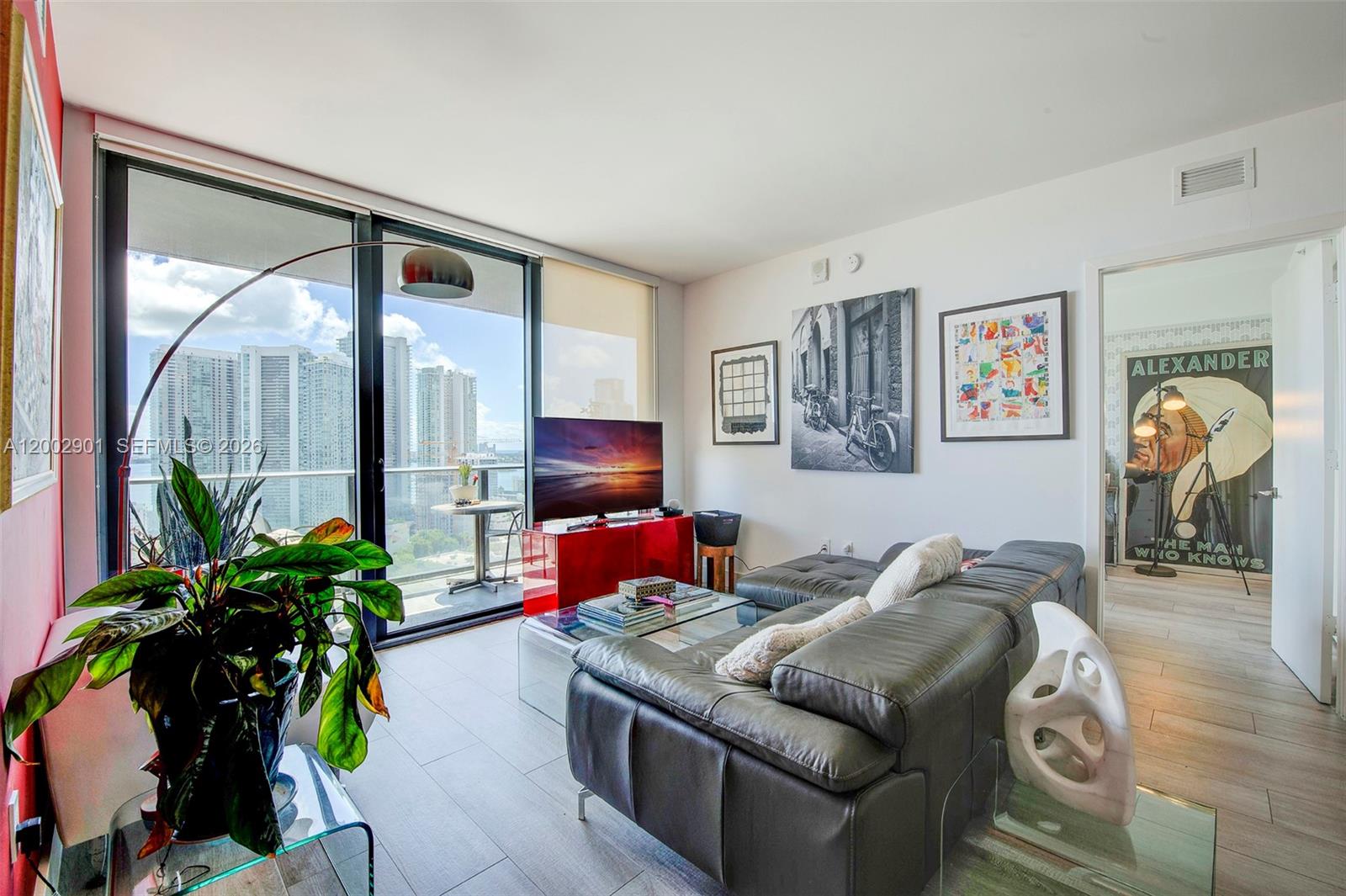 121 NE 34th St #1607, Miami FL 33137