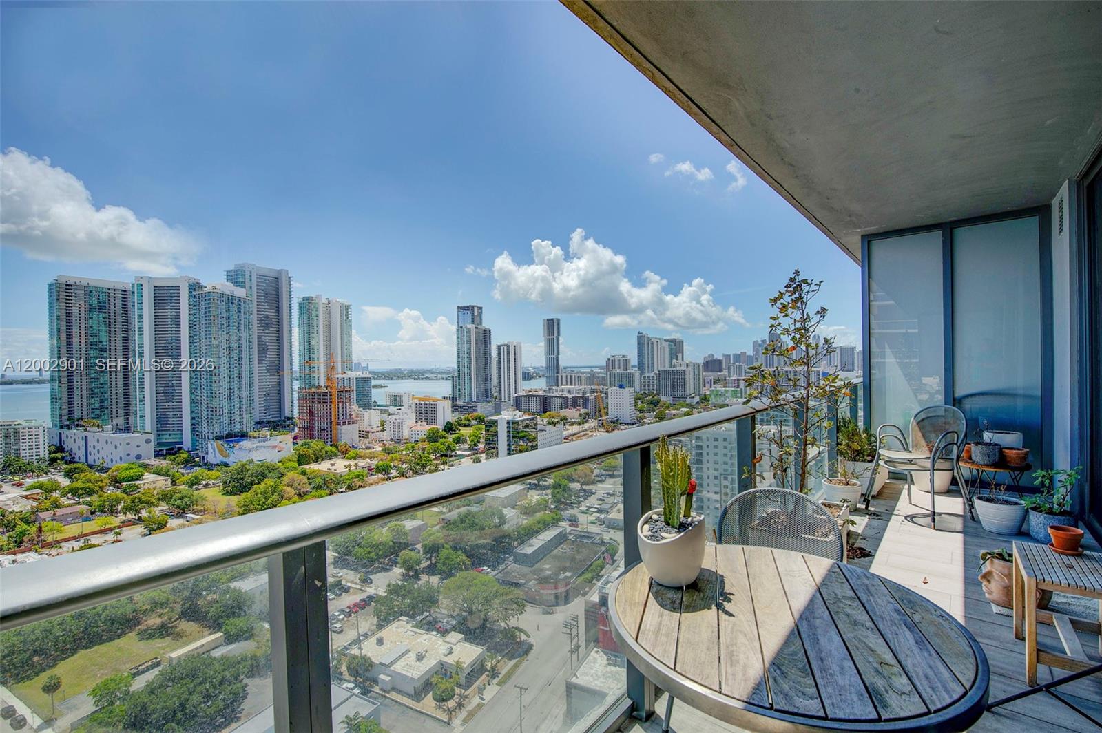 121 NE 34th St #1607, Miami FL 33137