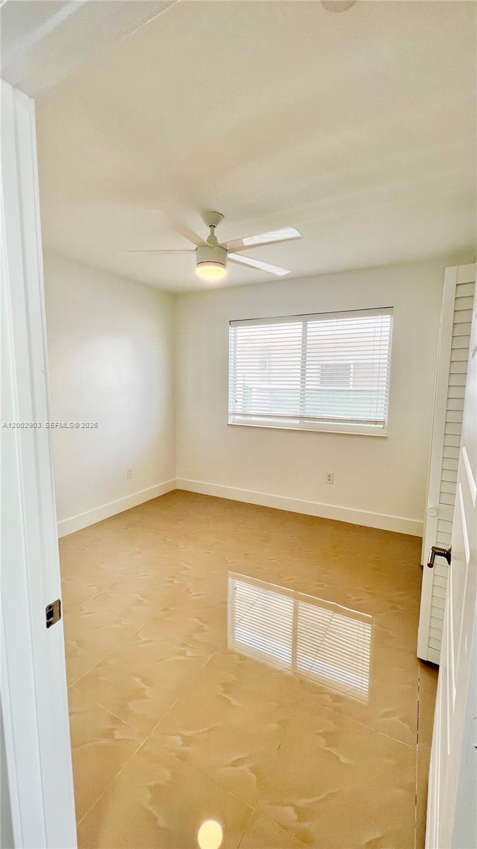 8235 Crespi Blvd #4, Miami Beach FL 33141