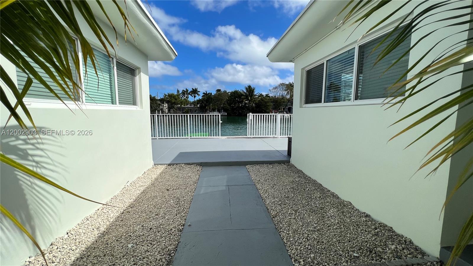 8235 Crespi Blvd #4, Miami Beach FL 33141