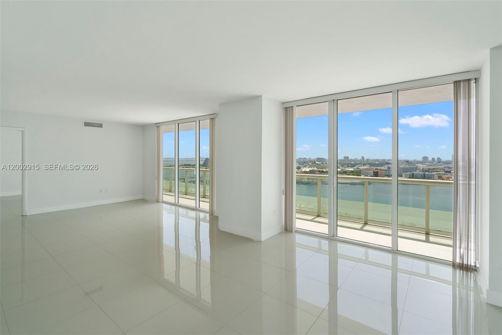 50 Biscayne Blvd #2610, Miami FL 33132