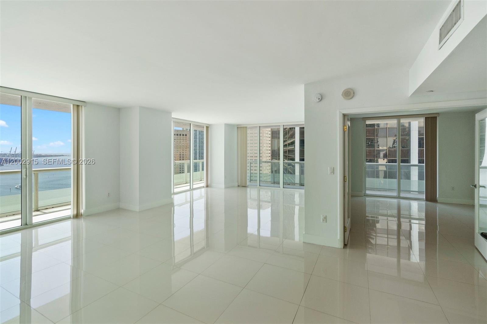 50 Biscayne Blvd #2610, Miami FL 33132