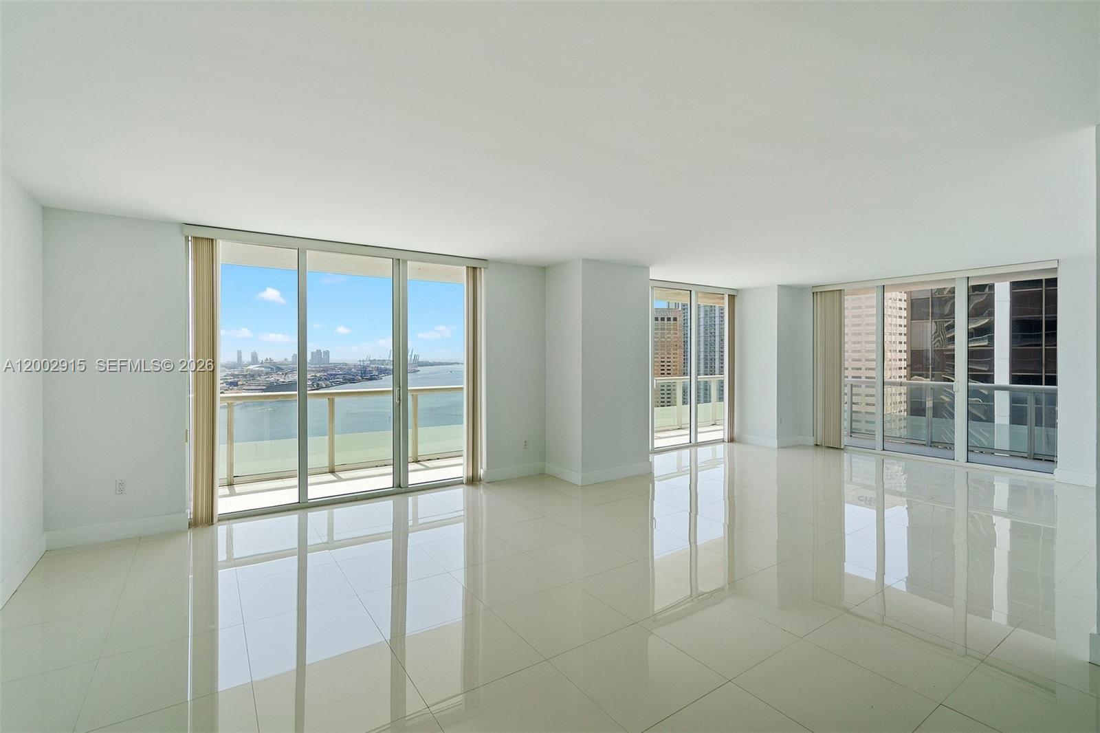 50 Biscayne Blvd #2610, Miami FL 33132