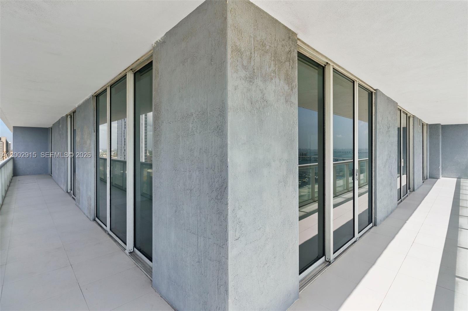50 Biscayne Blvd #2610, Miami FL 33132