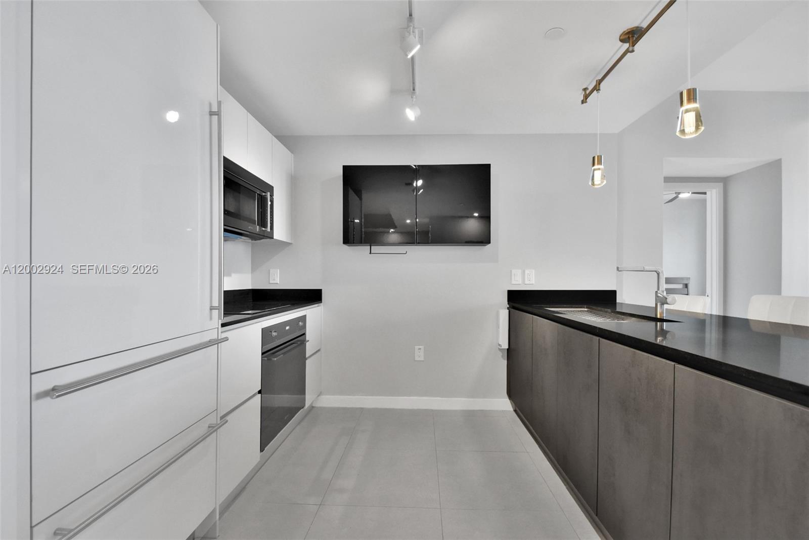 1010 Brickell Ave #2902, Miami FL 33131