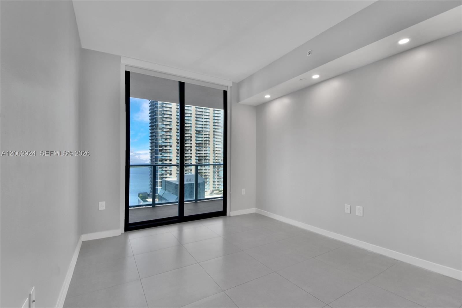 1010 Brickell Ave #2902, Miami FL 33131