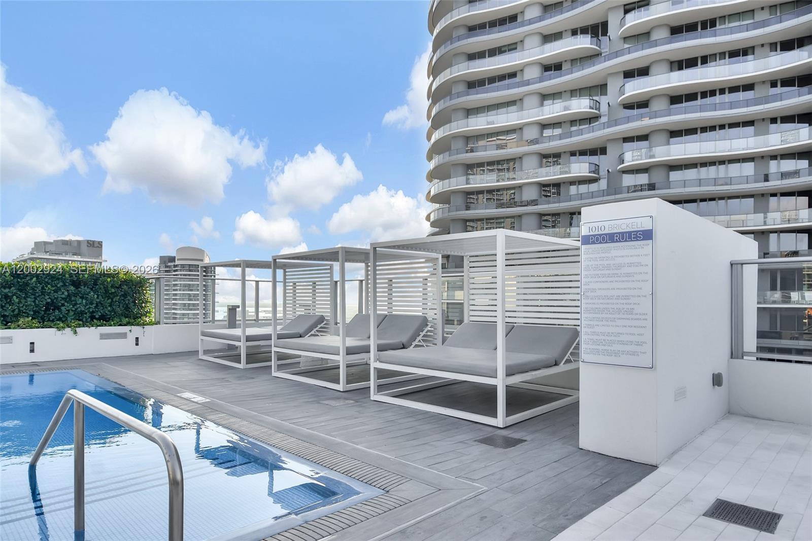 1010 Brickell Ave #2902, Miami FL 33131