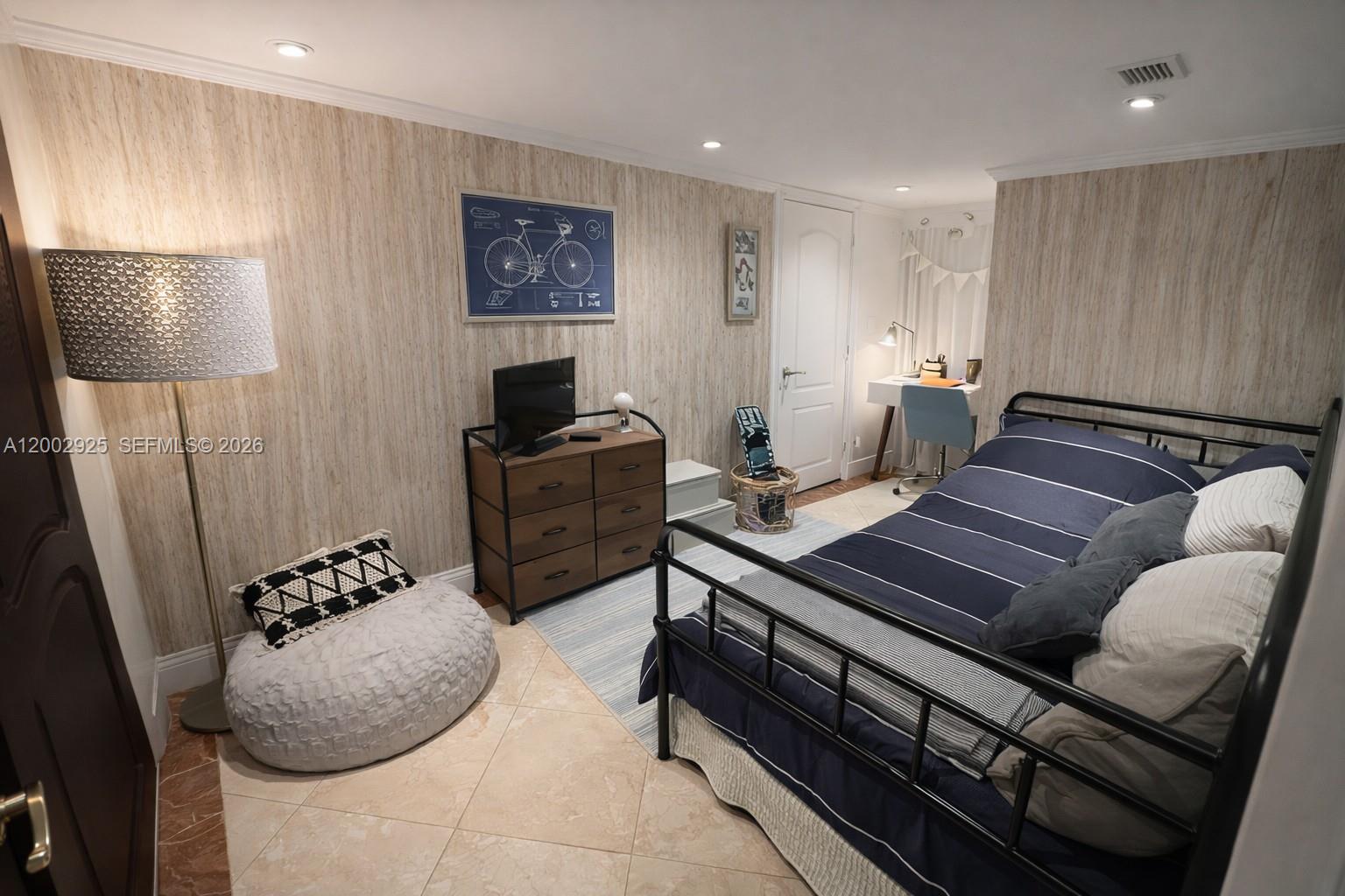 141 Crandon Blvd #331, Key Biscayne FL 33149
