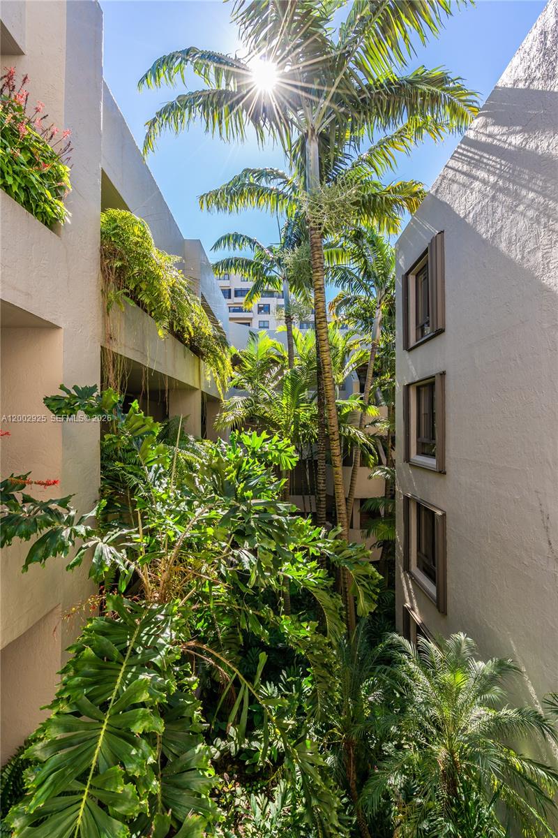 141 Crandon Blvd #331, Key Biscayne FL 33149