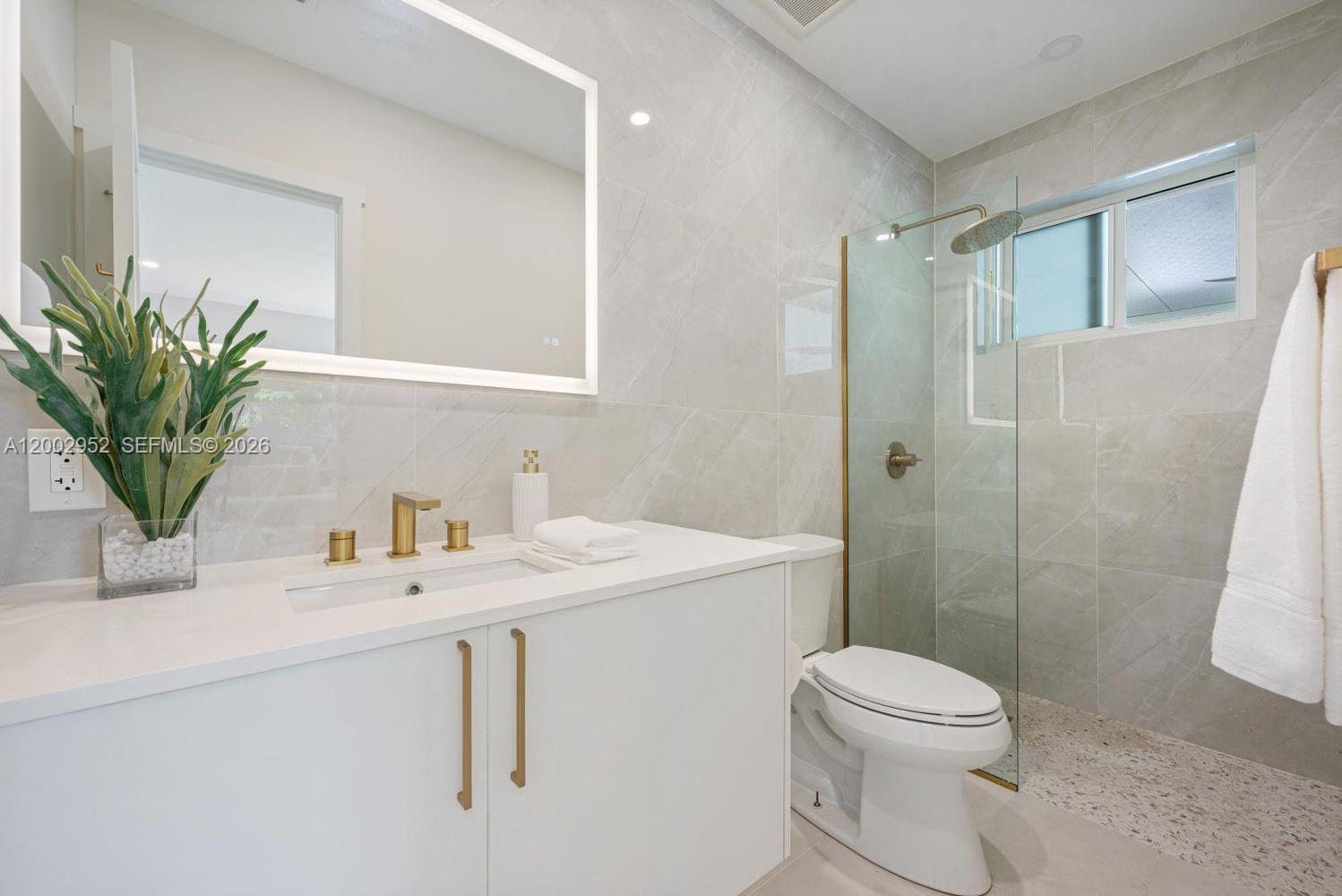 8405 SW 144th St, Palmetto Bay FL 33158