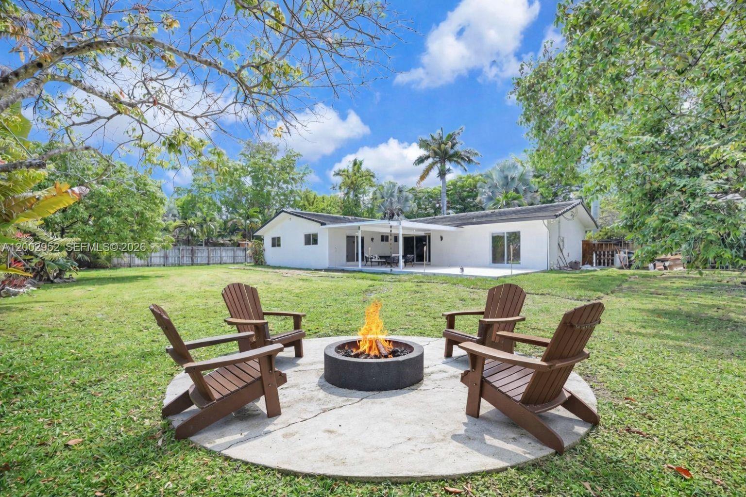 8405 SW 144th St, Palmetto Bay FL 33158